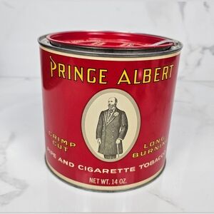 Vintage Prince Albert Crimp Cut Round Tobacco Tin Empty 14ozVintage Prince Alber